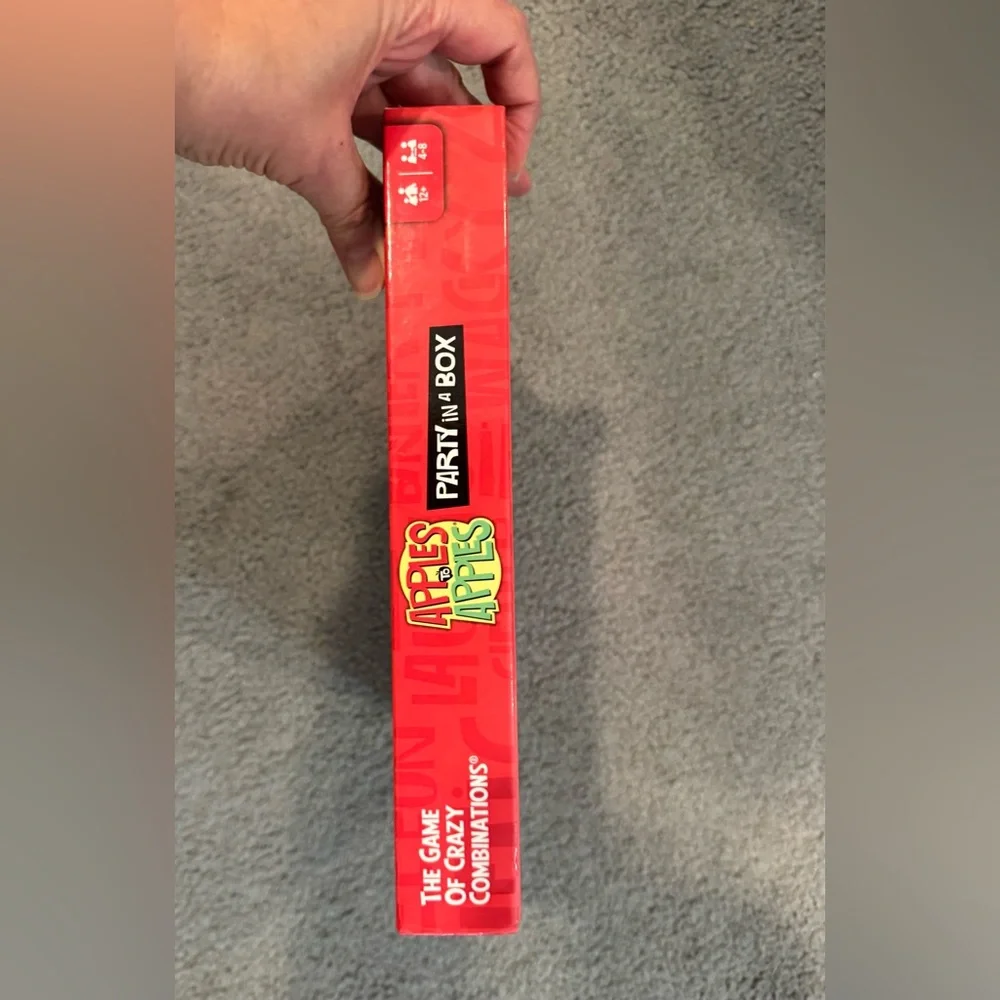 Apples to Apples Party Box Game - Complete & 5 Unopened Card Packs